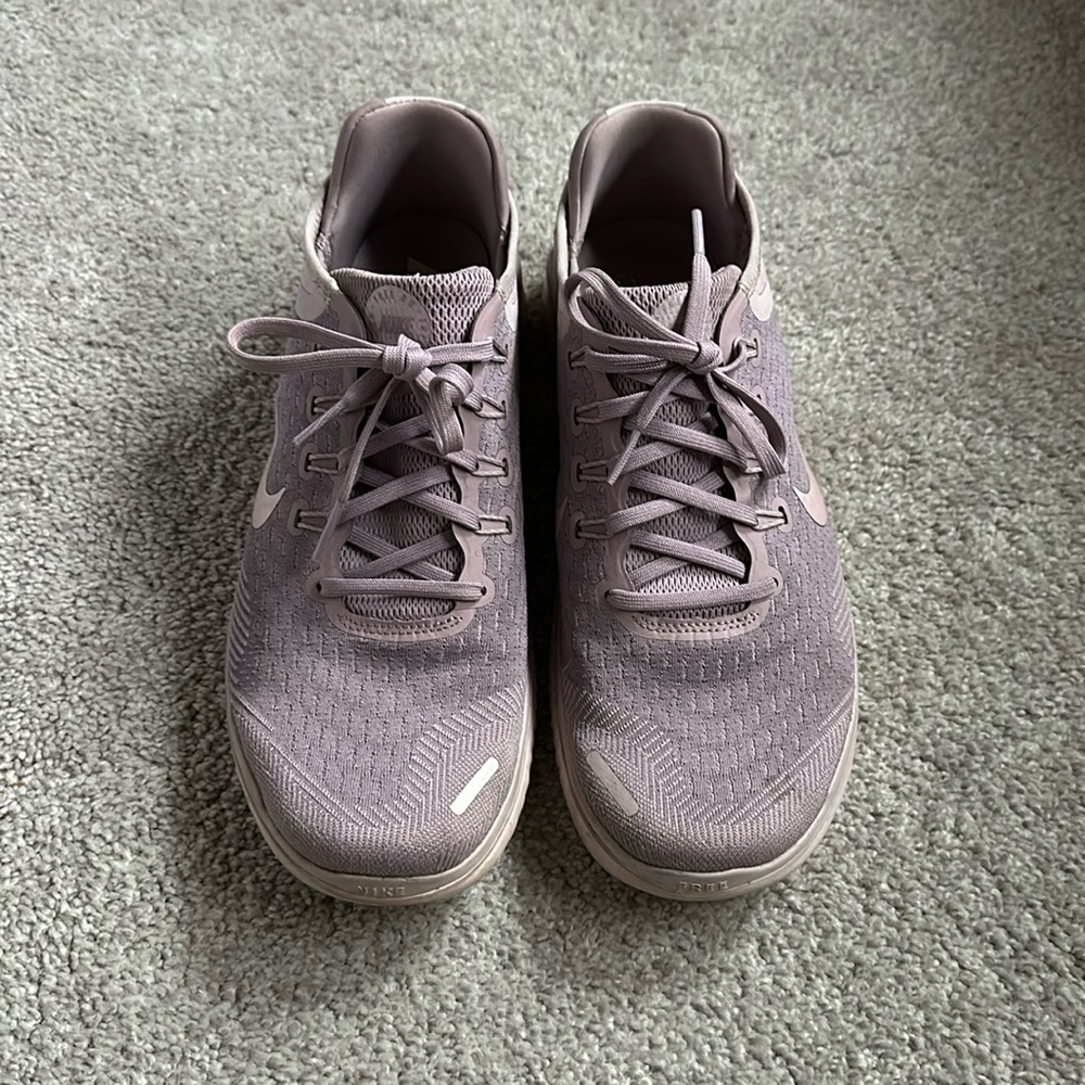 Nike free rn size 10